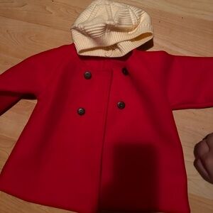 Infant peplum coat with cream beret